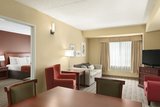  Country Inn & Suites by Radisson, St. Paul Northeast, MN 3505 Vadnais Center Drive 