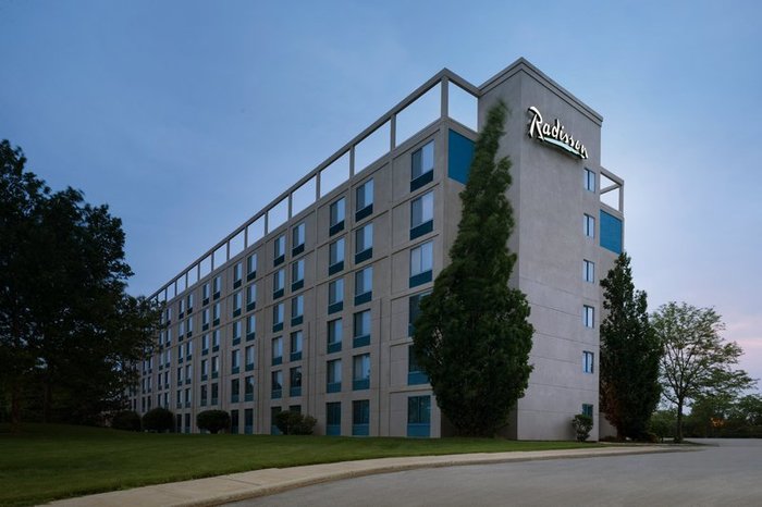  Profile Photos of Radisson Hotel at The University of Toledo 3100 Glendale Avenue - Photo 10 of 10