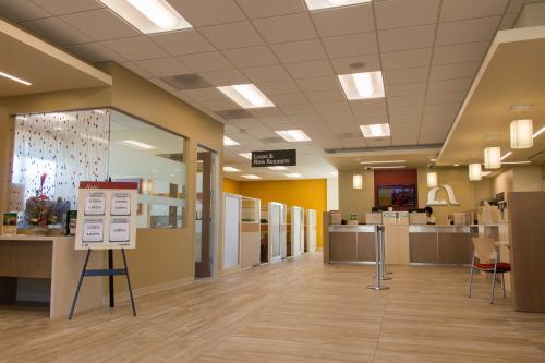  Profile Photos of Mission Federal Credit Union 4250-B Clairemont Mesa Blvd - Photo 4 of 4