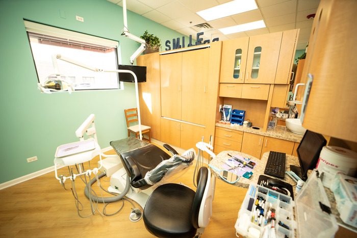 Dental chair and modern equipment at Advanced Dentistry at Morton Grove Advanced Dentistry at Morton Grove of Advanced Dentistry at Morton Grove 5821 Dempster Street - Photo 19 of 24