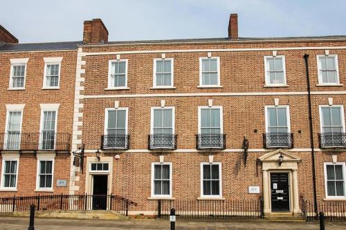  Profile Photos of Balmoral Physio: Stockton-on-Tees Gloucester House, 72 Church Road - Photo 2 of 4
