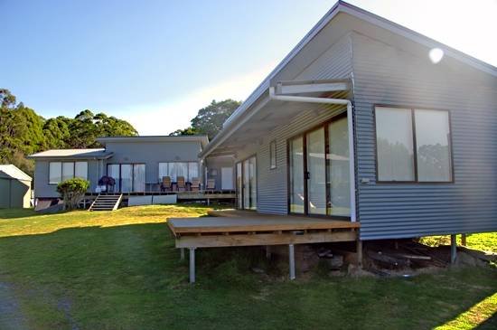  Profile Photos of Bruny Island Accommodation Services 209 Simpsons Bay Rd - Photo 7 of 25