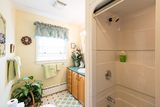 The 1St  Mate's Room  Private 4 piece bath. Harbour Tide Inn ~ Bed & Breakfast 725 Main Street 