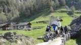 Mountain biking: explore the legendary ski slopes in bike             Tarentaise Tours Route de Val d'Isère 