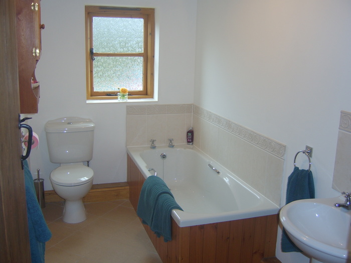  Profile Photos of Blakeley Barn Caverswall Road, Dilhorne - Photo 3 of 8