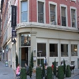  L'Appartement Resto Lounge 600 William Street 