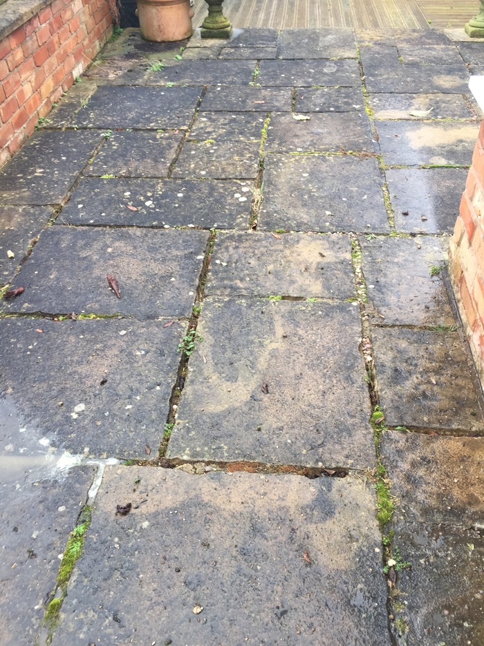 Patio Cleaning Worcester<br />
Before Patio Cleaning of Top2bottom Cleaning 8 Kilbury Drive - Photo 1 of 2