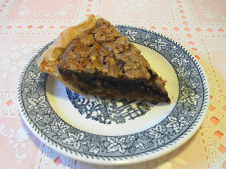 SEPTEMBER PIE OF THE MONTH: CHOCOLATE PECAN Pie of the Month of Fredericksburg Pie Company 108 East Austin - Photo 2 of 5