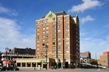  Holiday Inn and Suites Winnipeg Downtown 360 Colony Street 