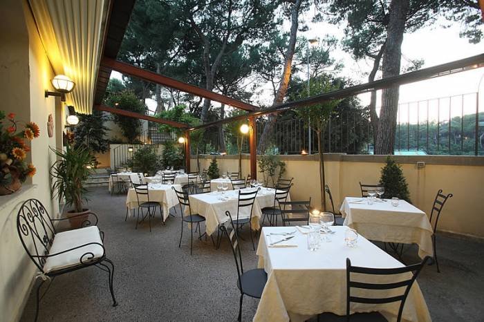  Restaurant Gli Orti di San Domenico of Hotel Chiusarelli Viale Curtatone, 15 - Photo 3 of 4