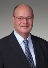 Profile Photos of Dr. Robert S. Bray Jr, MD