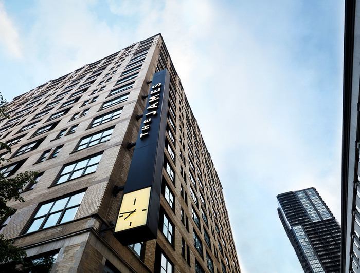  Profile Photos of The James Chicago-Magnificent Mile 55 East Ontario - Photo 16 of 20
