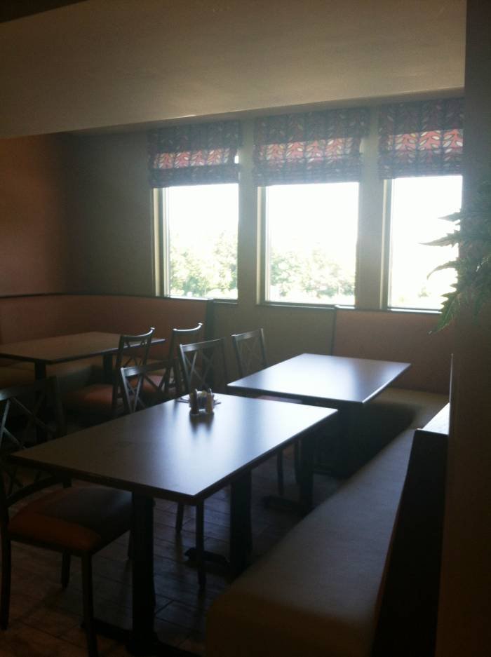  Profile Photos of Budget Inn & Suites / the Roasted Tomato Diner 320 Greentree Drive - Photo 1 of 12