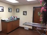PHOTOS of Valley West Veterinary Hospital