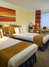 Pleasant, quiet rooms that are suitable for business travellers and families alike. 