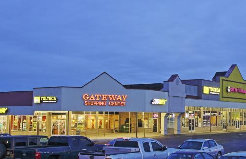  New Album of Joe Amato Properties 37 Gateway Shopping Center - Photo 4 of 4