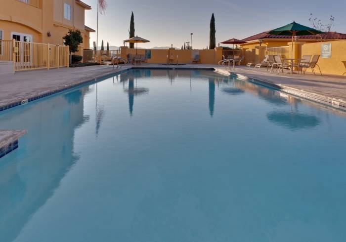 Heated Pool Profile Photos of La Quinta Inn & Suites Paso Robles 2615 Buena Vista Drive - Photo 11 of 15