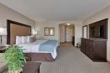 Executive King Guestroom La Quinta Inn & Suites Paso Robles 2615 Buena Vista Drive 