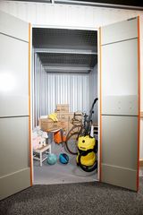 Medium Size Storage Unit Mandarin Self Storage - Bukit Batok 9 Bukit Batok Street 22 Singapore 659585 