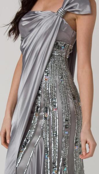 RC110 DELIGHTFUL STAND OUT FORMAL DRESS SILVER